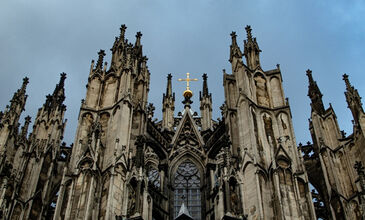 Maxi Benelüx & Paris & Alsace Turu Ajet Havayolları ile 7 Gece 8 Gün AMS-BSL FL001