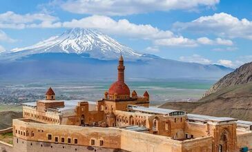 Dolu Dolu Bir Uçtan Bir Uca Sınırlarda Gap Doğu Anadolu ve Nahçıvan Turu (6 Gece Otel Konaklamalı)