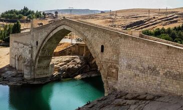 Uçaklı Butik Gap Turu Diyarbakır Mardin Urfa Gaziantep (2 Gece Konaklamalı)